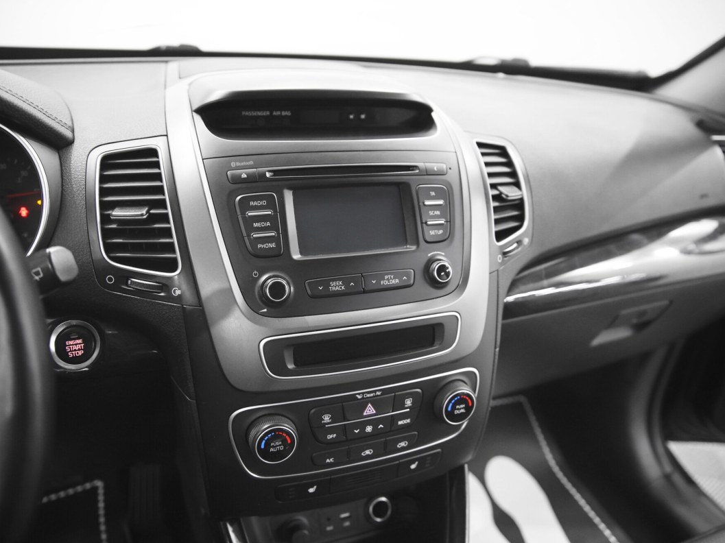 Kia Sorento Luxe 2.4 АКПП фото 9