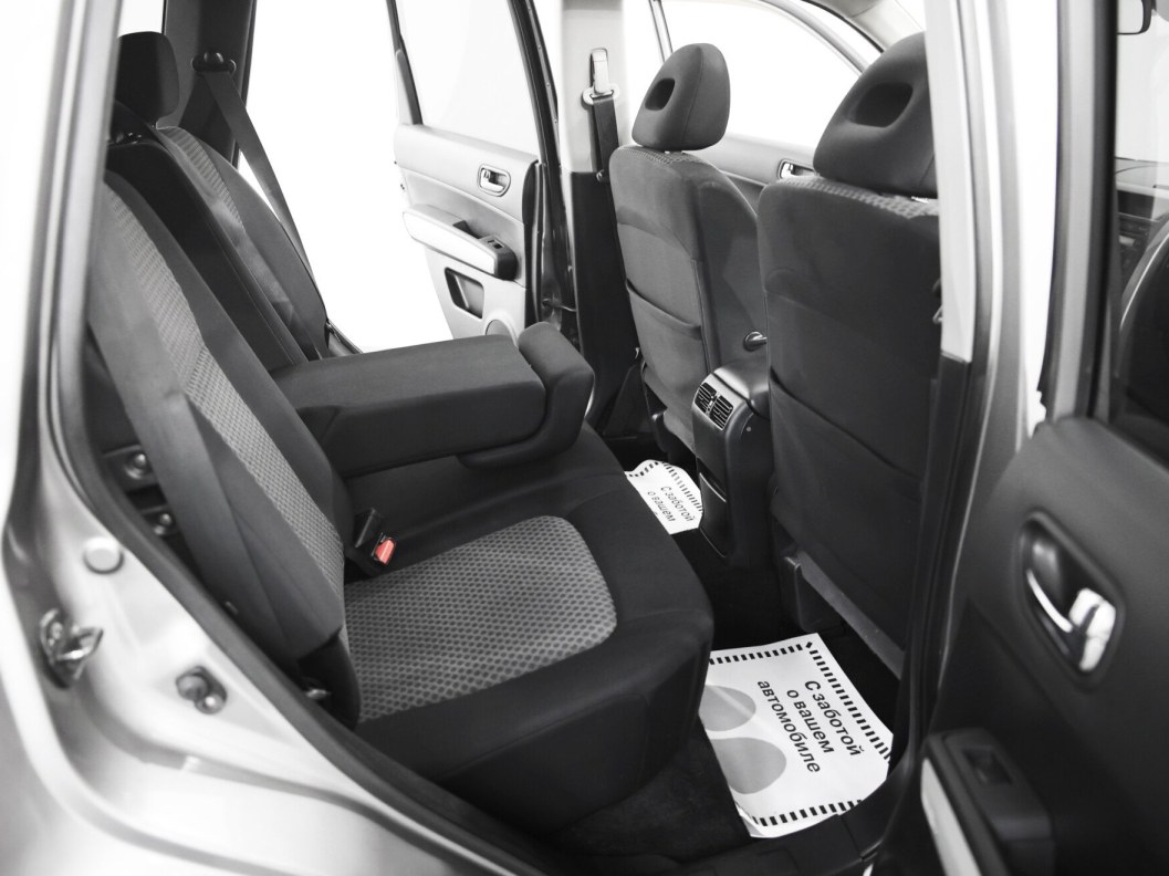 Nissan X-Trail 2.0 CVT фото 12
