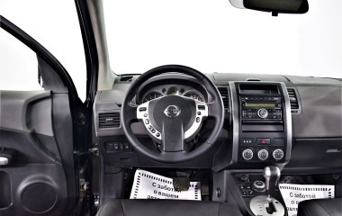 Nissan X-Trail 2.5 CVT превью 8