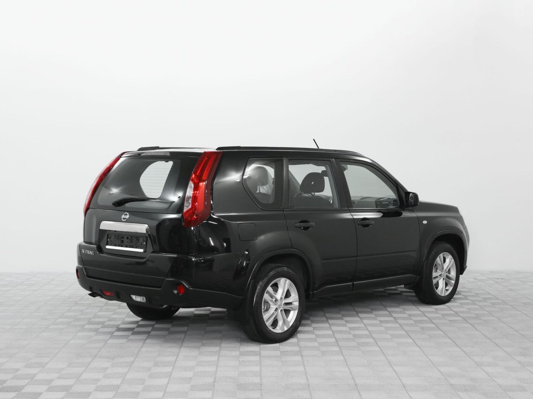 Nissan X-Trail 2.0 CVT фото 2