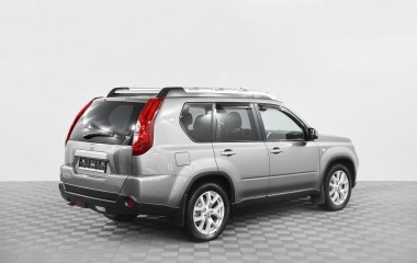 Nissan X-Trail 2.0 CVT превью 2