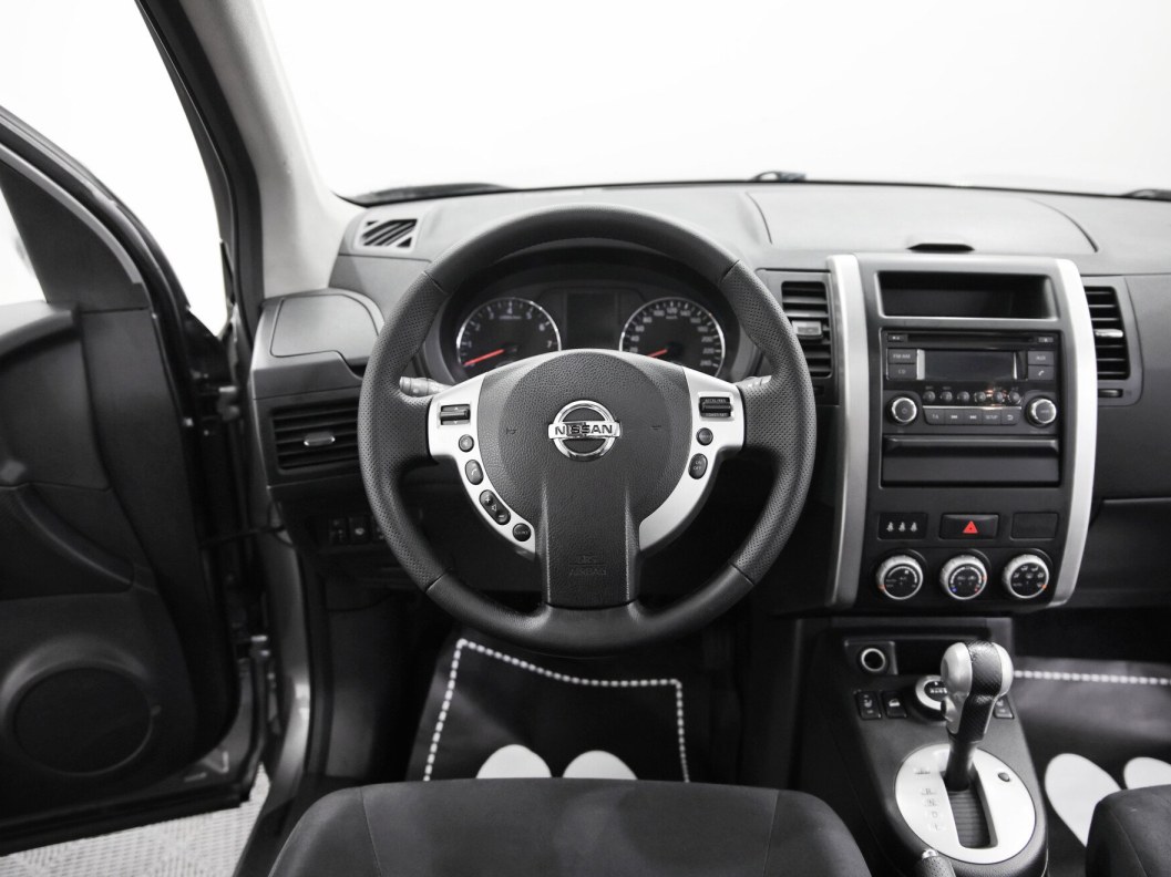 Nissan X-Trail 2.0 CVT фото 8