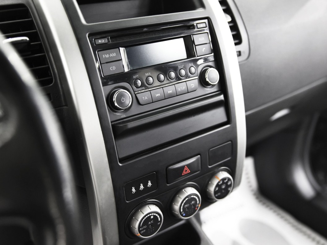 Nissan X-Trail 2.0 CVT фото 8