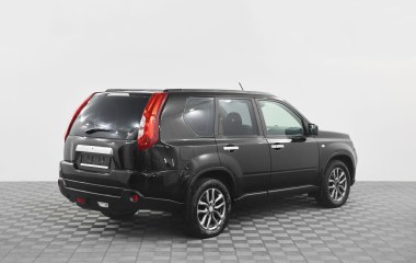 Nissan X-Trail 2.5 CVT превью 2