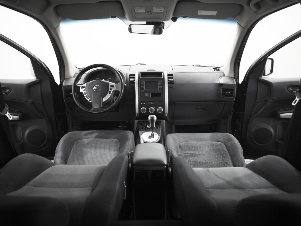 Nissan X-Trail 2.5 CVT фото 13