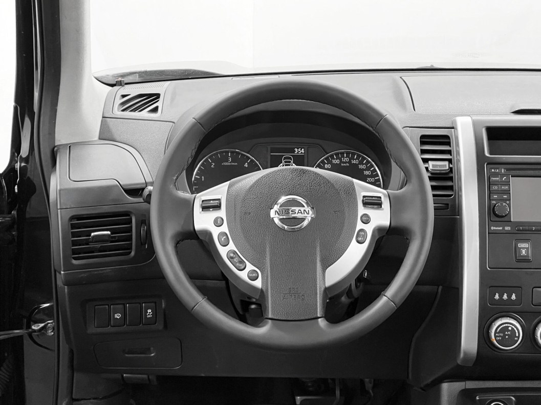 Nissan X-Trail SE 2.0 АКПП фото 8