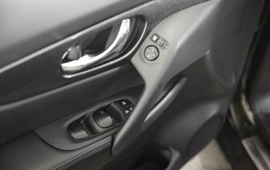 Nissan X-Trail 2.0 CVT превью 7