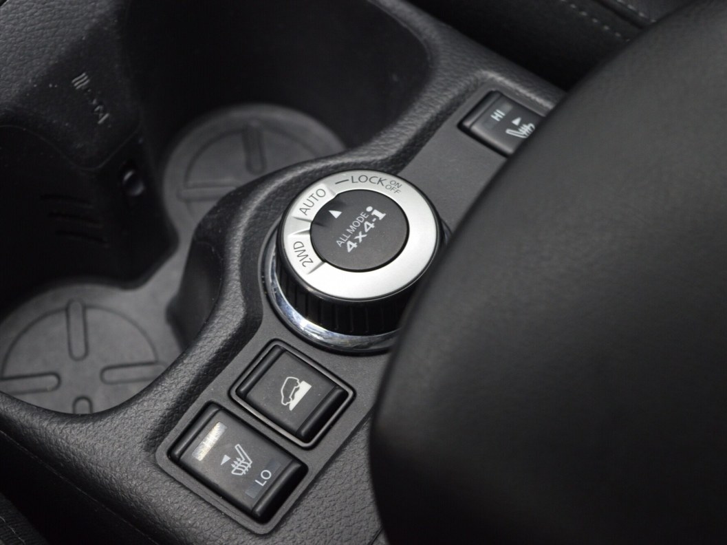 Nissan X-Trail 2.5 CVT фото 11