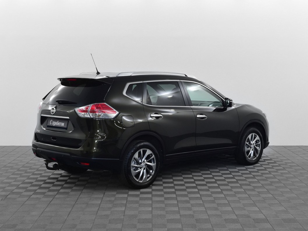 Nissan X-Trail 1.6 МКПП фото 2