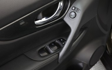 Nissan X-Trail 1.6 МКПП превью 7