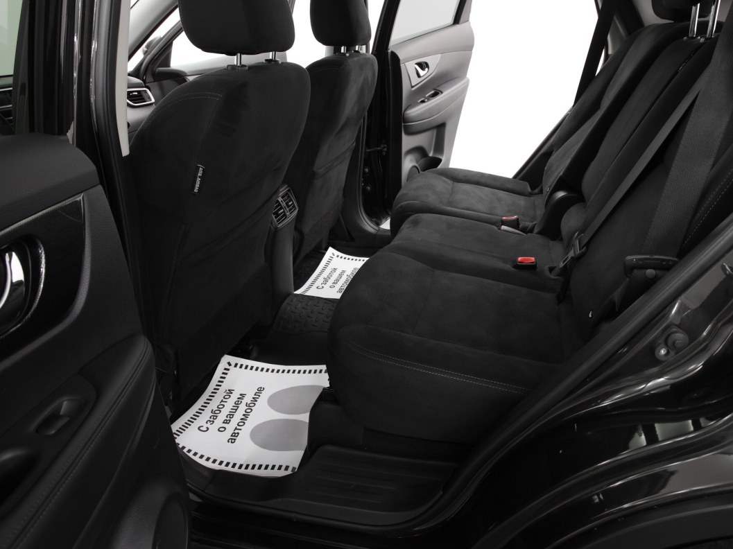 Nissan X-Trail 1.6 МКПП фото 12