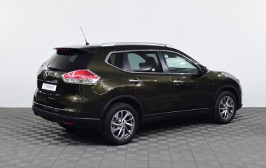 Nissan X-Trail 2.5 CVT превью 2