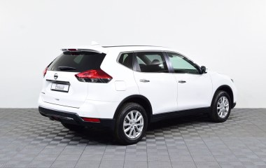 Nissan X-Trail SE 2.0 CVT превью 2