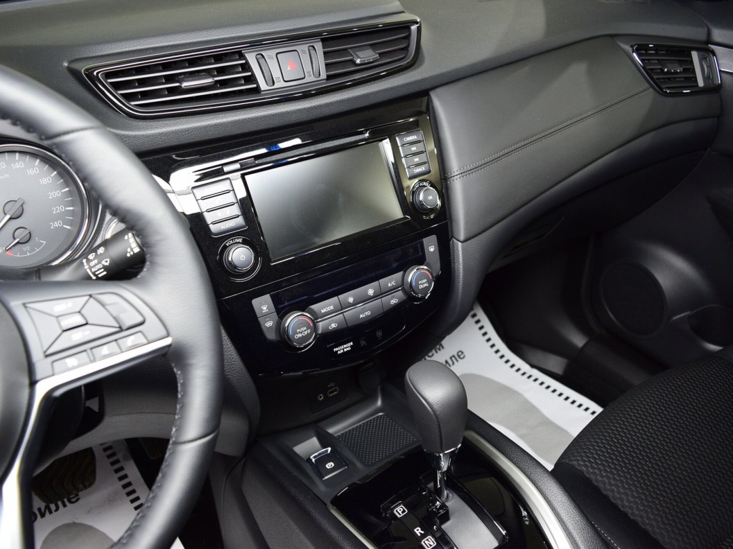 Nissan X-Trail SE 2.0 CVT фото 8