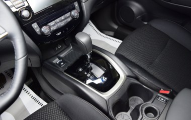 Nissan X-Trail SE 2.0 CVT превью 9