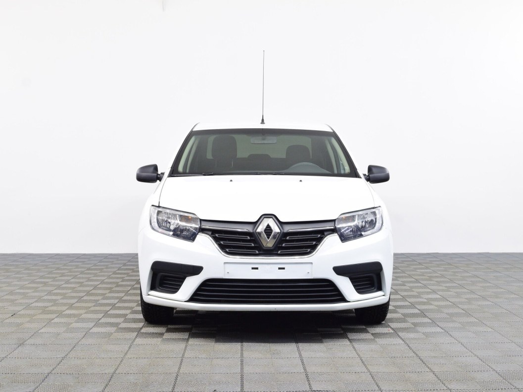 Renault Logan Access 1.6 МКПП фото 2