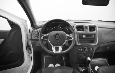 Renault Logan Life 1.6 АКПП превью 7