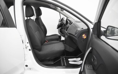 Renault Logan Life 1.6 АКПП превью 9
