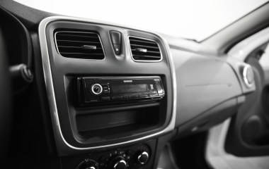 Renault Logan Life 1.6 АКПП превью 10