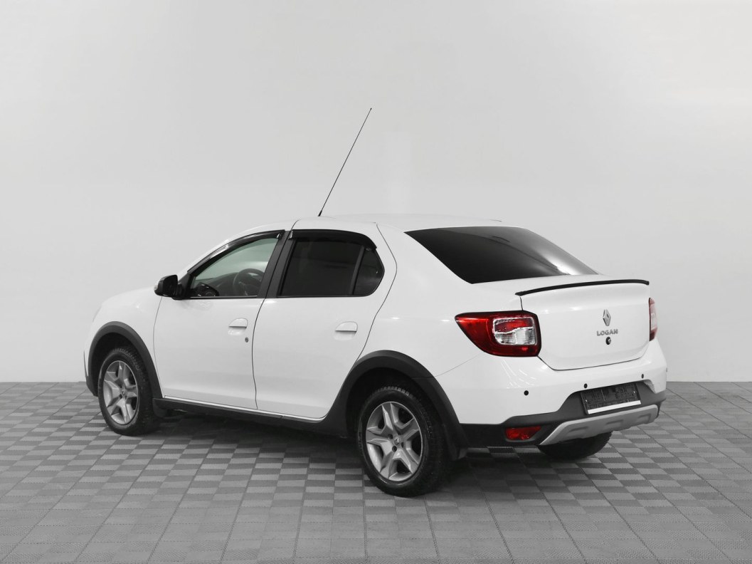 Renault Logan Life 1.6 АКПП фото 4