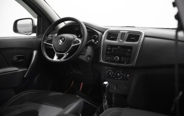 Renault Logan Life 1.6 АКПП превью 8