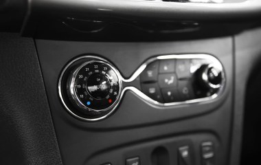 Renault Logan Style 1.6 МКПП превью 12