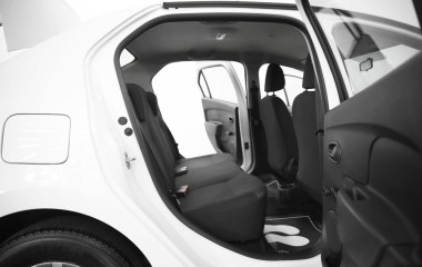 Renault Logan Life 1.6 МКПП превью 11