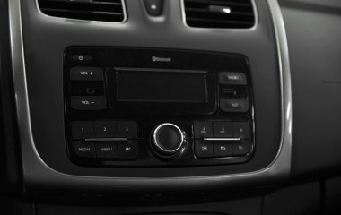 Renault Logan Life 1.6 МКПП превью 13