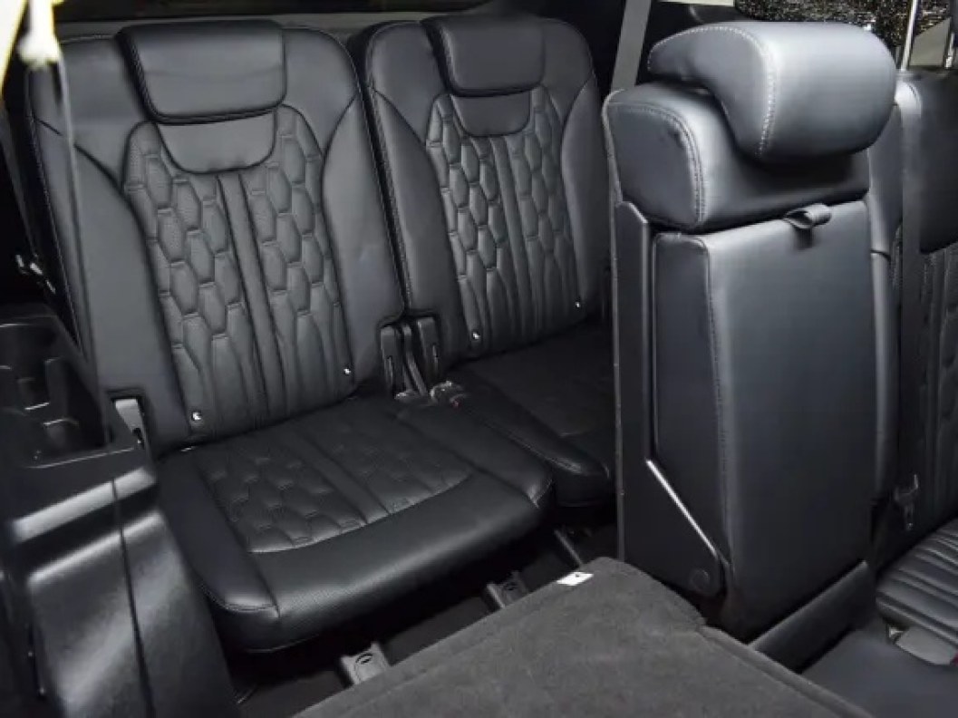 Kia Sorento 4WD Premium  фото 13