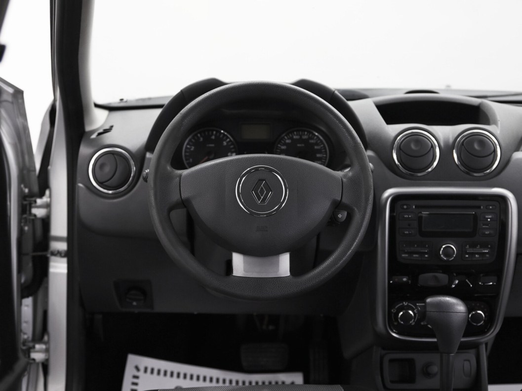 Renault Duster Privilege 2.0 АКПП фото 6