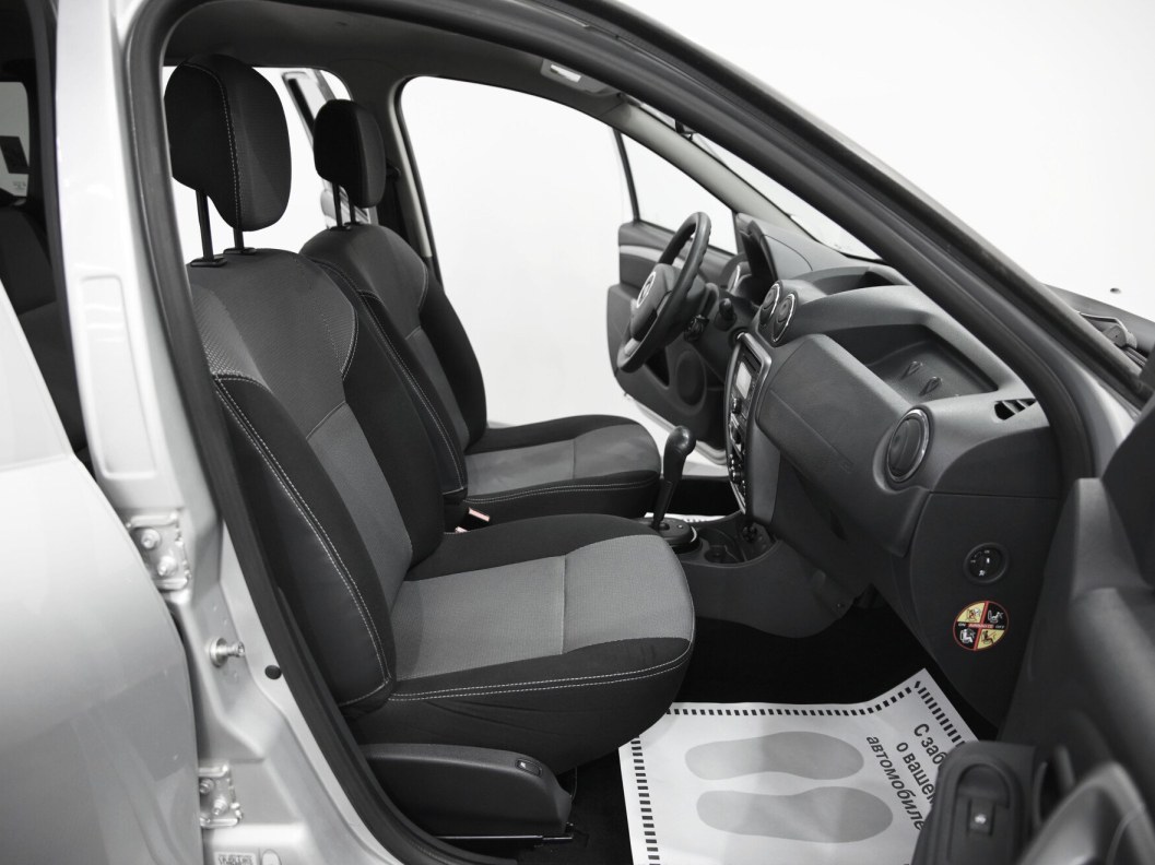 Renault Duster Privilege 2.0 АКПП фото 7