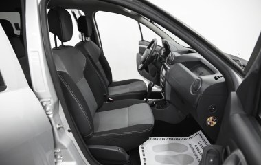 Renault Duster Privilege 2.0 АКПП превью 7