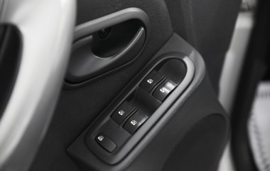 Renault Duster Privilege 2.0 АКПП превью 10