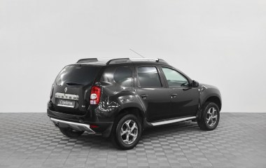 Renault Duster Privilege 2.0  превью 3