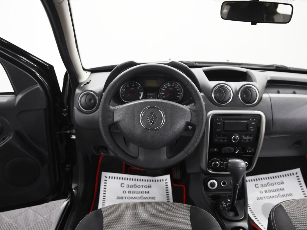 Renault Duster Privilege 2.0  фото 7