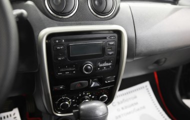Renault Duster Privilege 2.0  превью 13