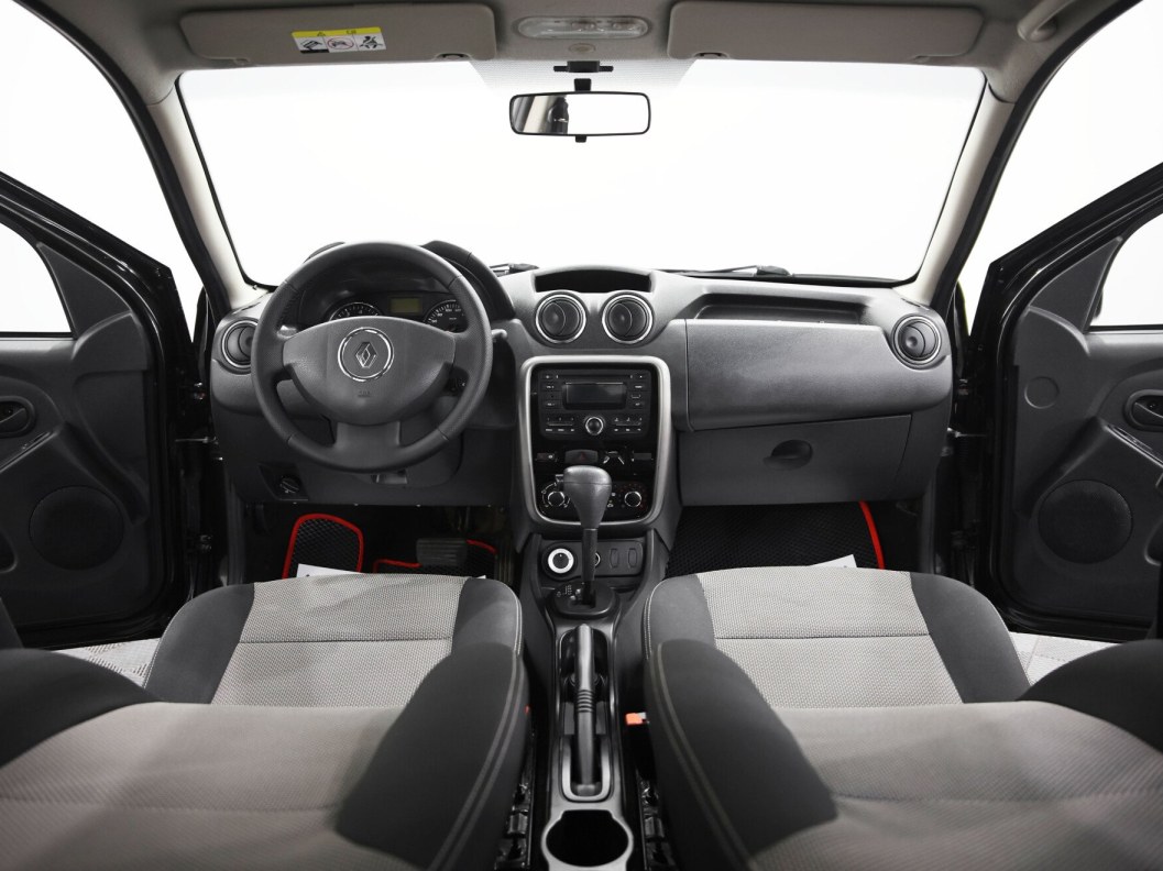 Renault Duster Privilege 2.0  фото 16