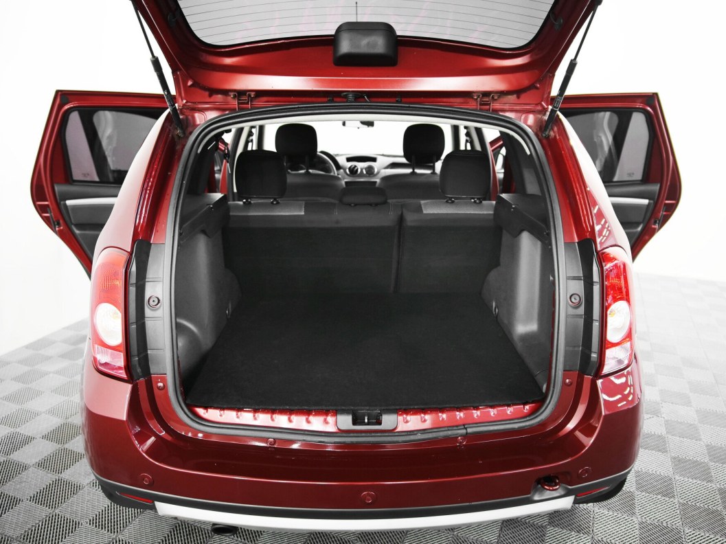Renault Duster Luxe Privilege 2.0 МКПП фото 17