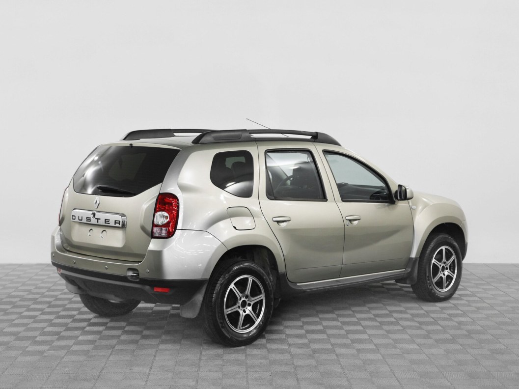 Renault Duster Privilege 1.6 МКПП фото 4