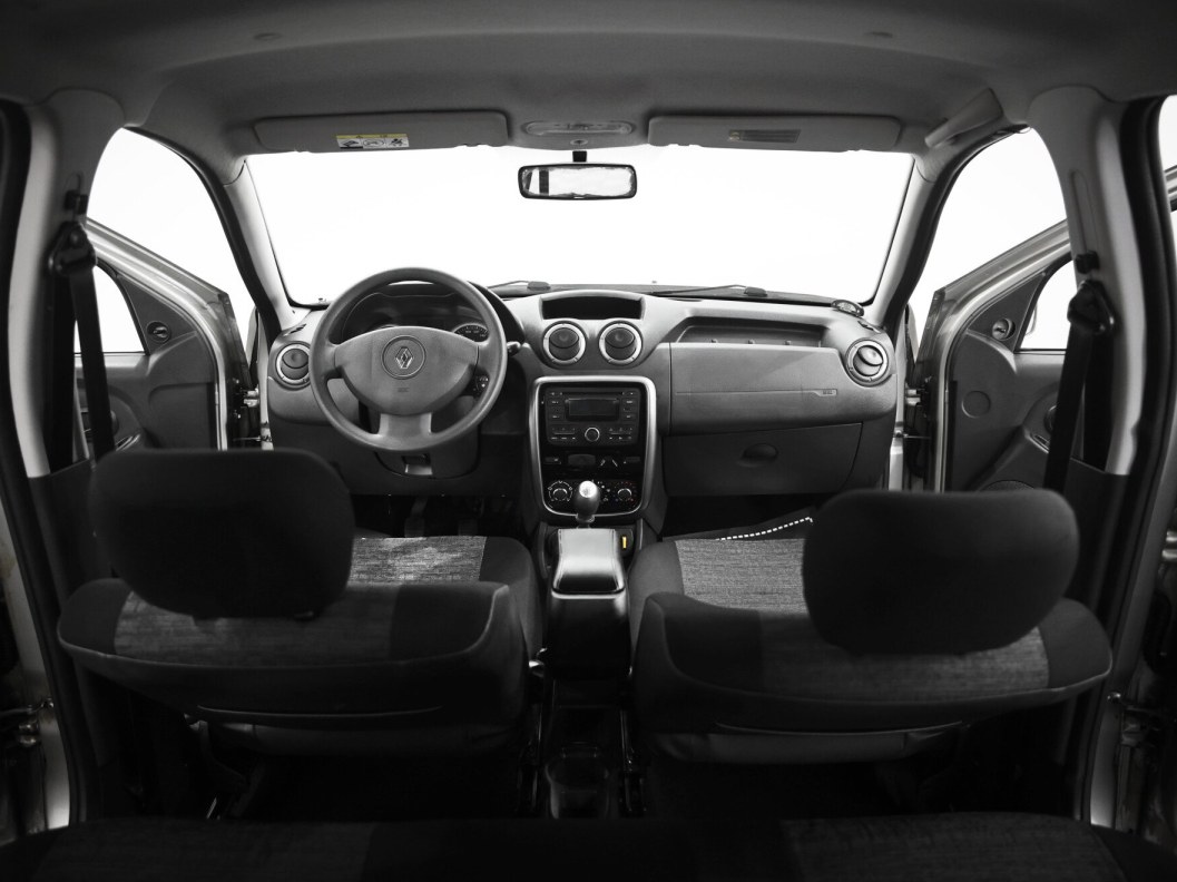 Renault Duster Privilege 1.6 МКПП фото 17