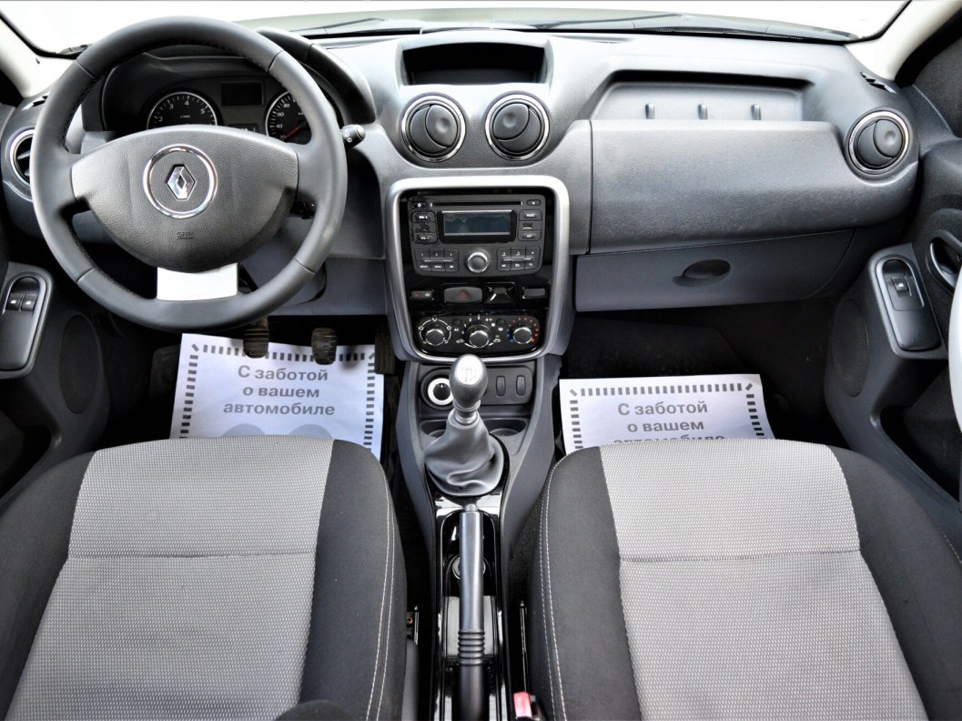 Renault Duster Privilege 1.6 МКПП фото 20