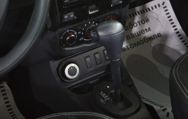 Renault Duster Privilege 2.0 АКПП превью 17