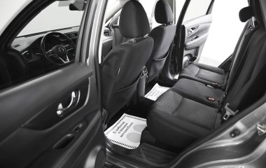 Nissan X-Trail SE 2.0 CVT превью 10