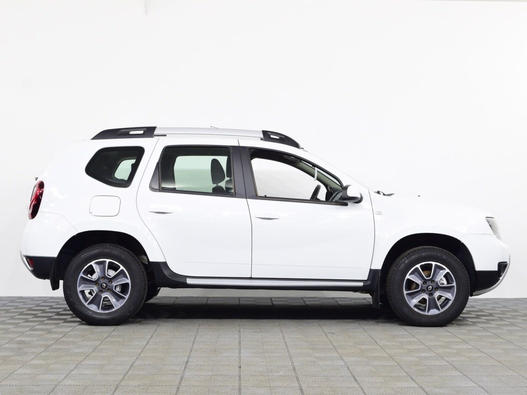 Renault Duster Privilege 2.0 МКПП фото 4
