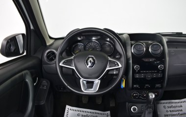 Renault Duster Privilege 2.0 МКПП превью 8