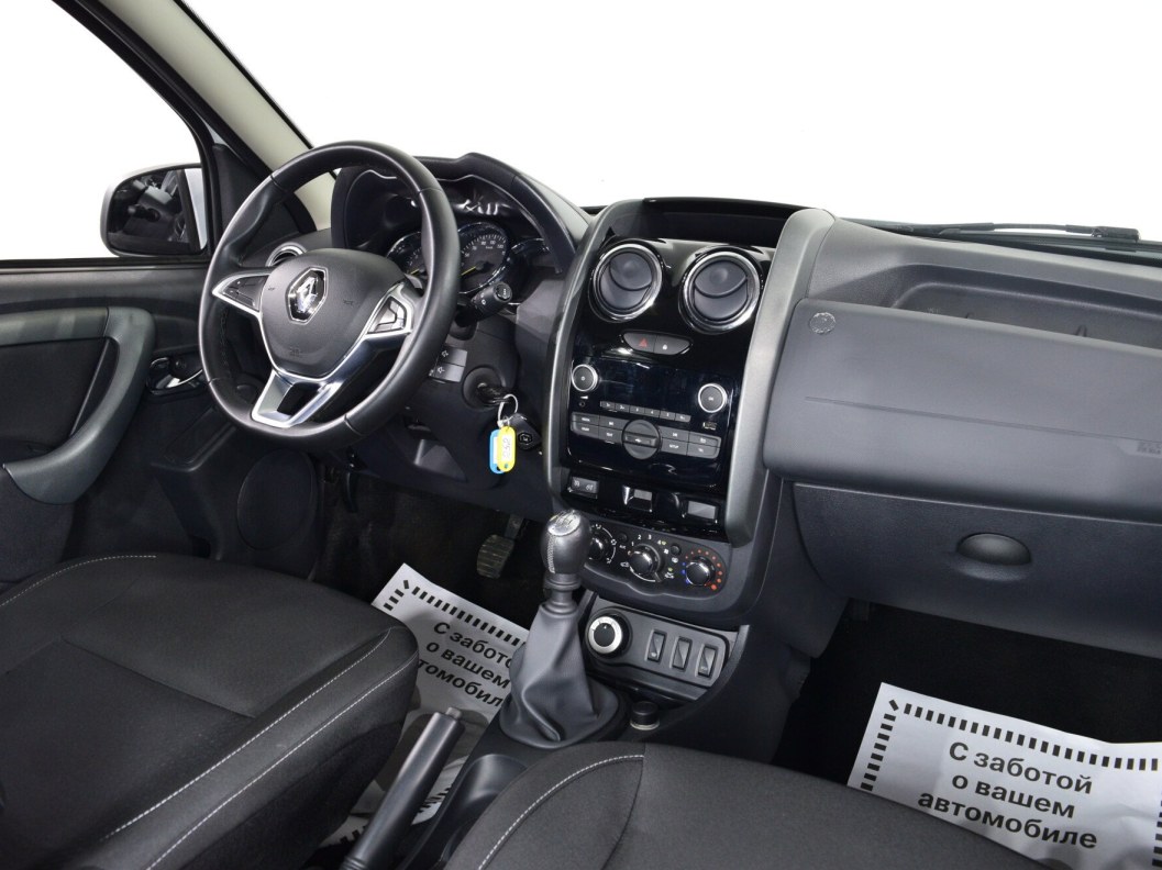 Renault Duster Privilege 2.0 МКПП фото 10