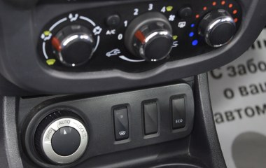 Renault Duster Privilege 2.0 МКПП превью 14