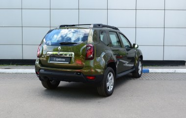 Renault Duster 2.0 АКПП превью 5