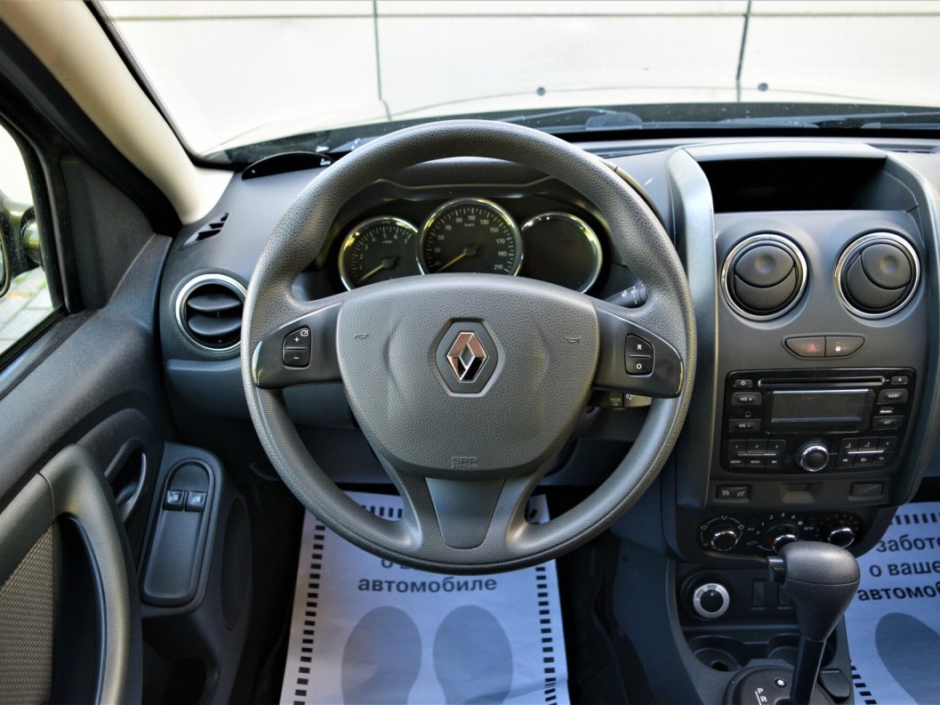 Renault Duster 2.0 АКПП фото 9