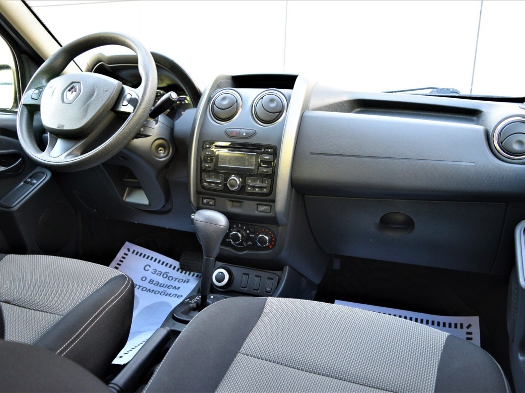 Renault Duster 2.0 АКПП фото 10